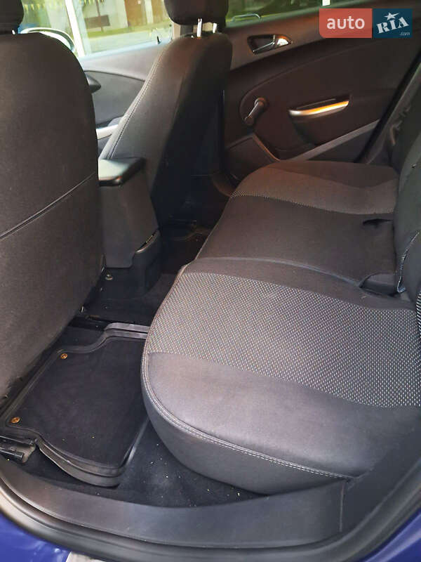 Универсал Opel Astra 2012 в Одессе фото 18 Универсал Opel Astra 2012 в Одессе