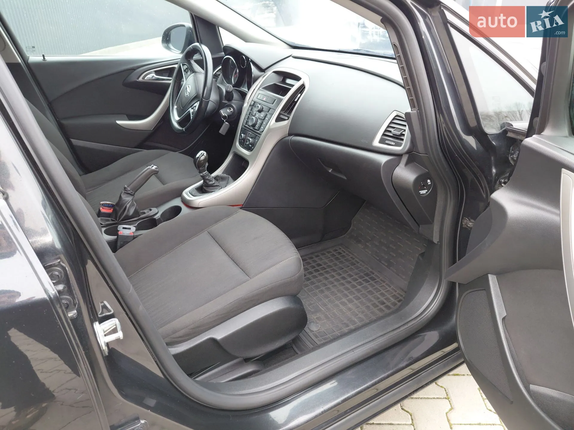 2011 Opel Astra - мініатюра 16