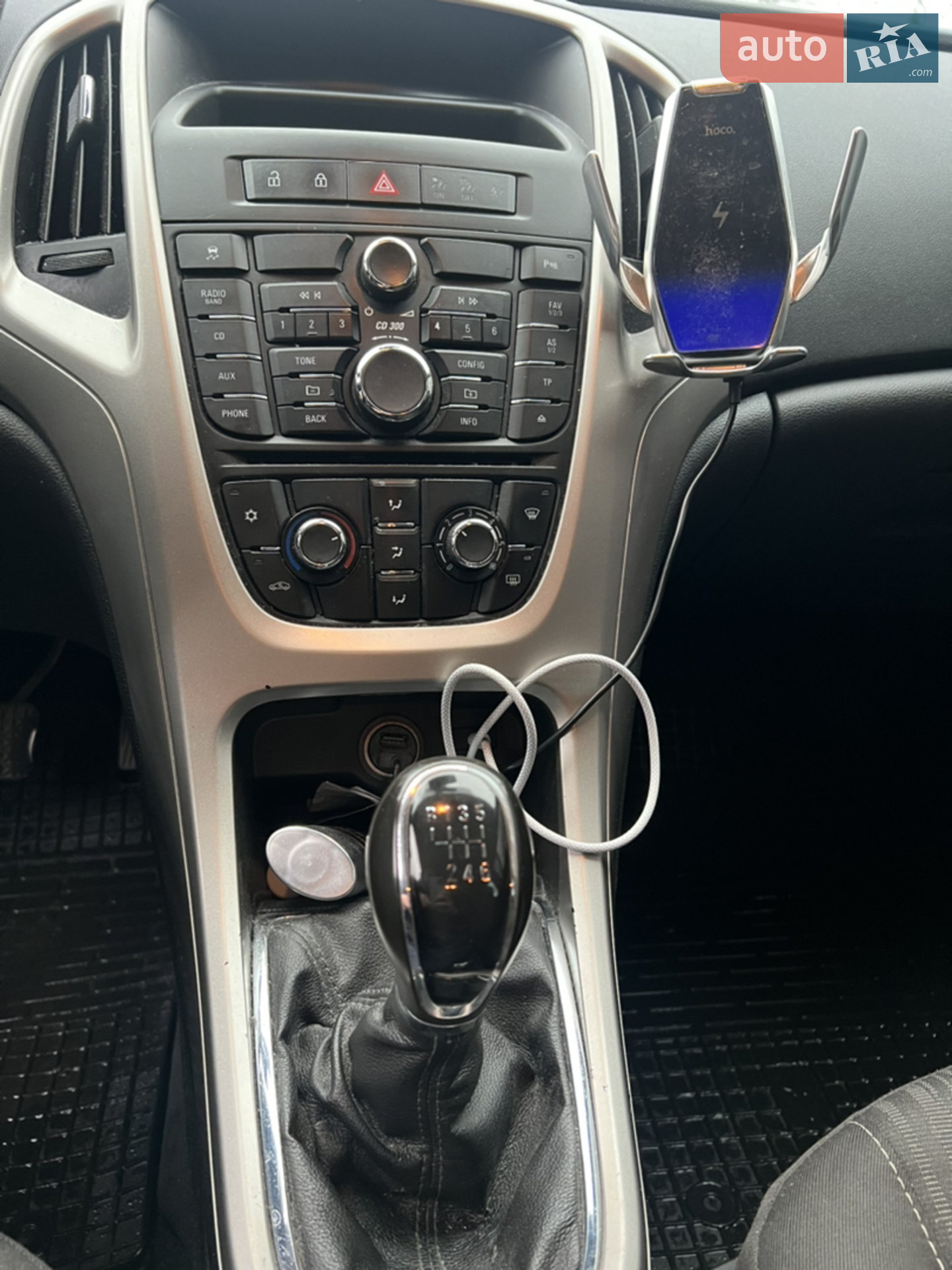 2011 Opel Astra - мініатюра 16