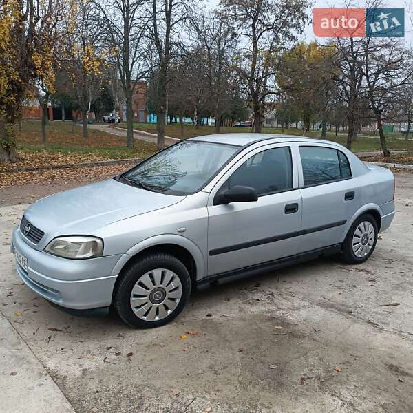Седан Opel Astra 2004 в Вознесенске фото 2 Седан Opel Astra 2004 в Вознесенске