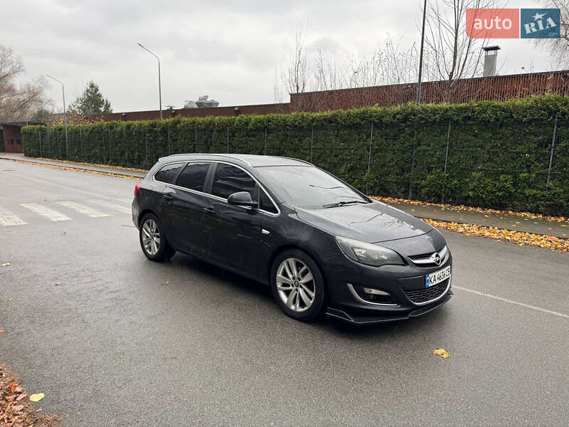 Универсал Opel Astra 2013 в Киеве фото 9 Универсал Opel Astra 2013 в Киеве