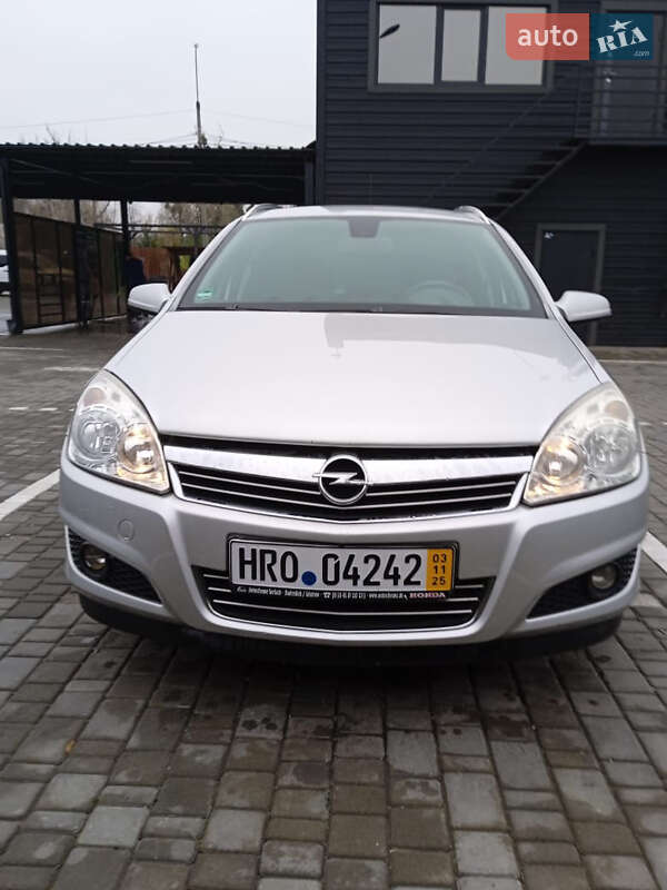 Універсал Opel Astra 2009 в Звягелі фото Універсал Opel Astra 2009 в Звягелі