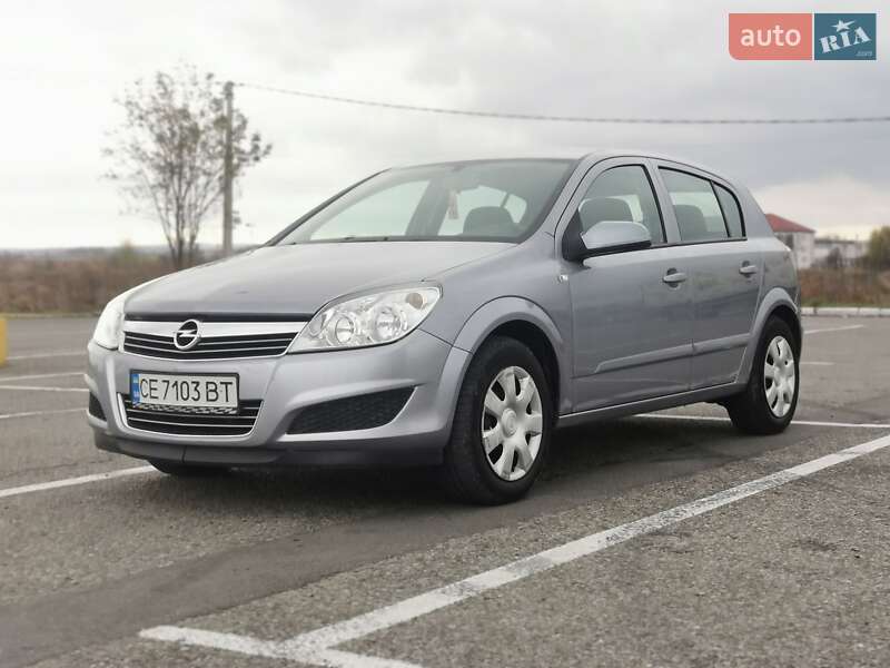 Хетчбек Opel Astra 2009 в Чернівцях