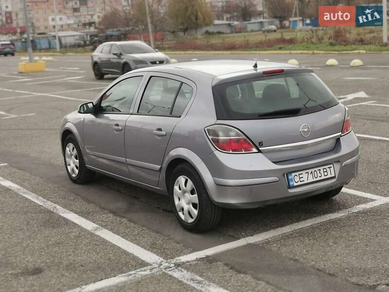Хетчбек Opel Astra 2009 в Чернівцях