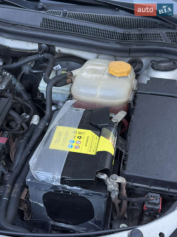 Хэтчбек Opel Astra 2006 в Ивано-Франковске