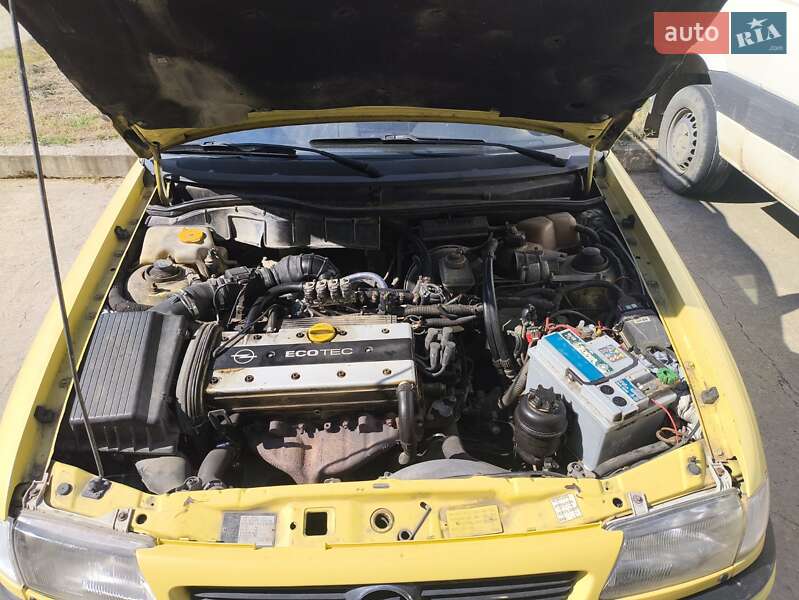 Универсал Opel Astra 1995 в Новоднестровске фото 8 Универсал Opel Astra 1995 в Новоднестровске