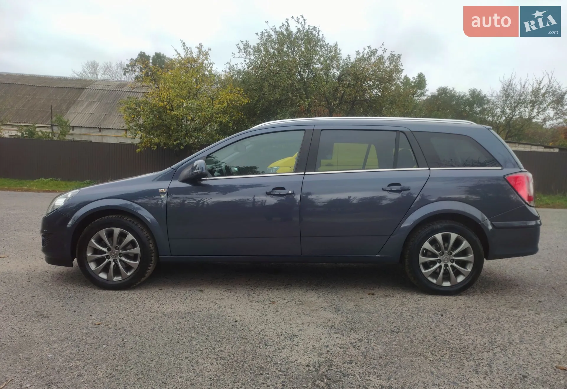 2010 Opel Astra - мініатюра 5