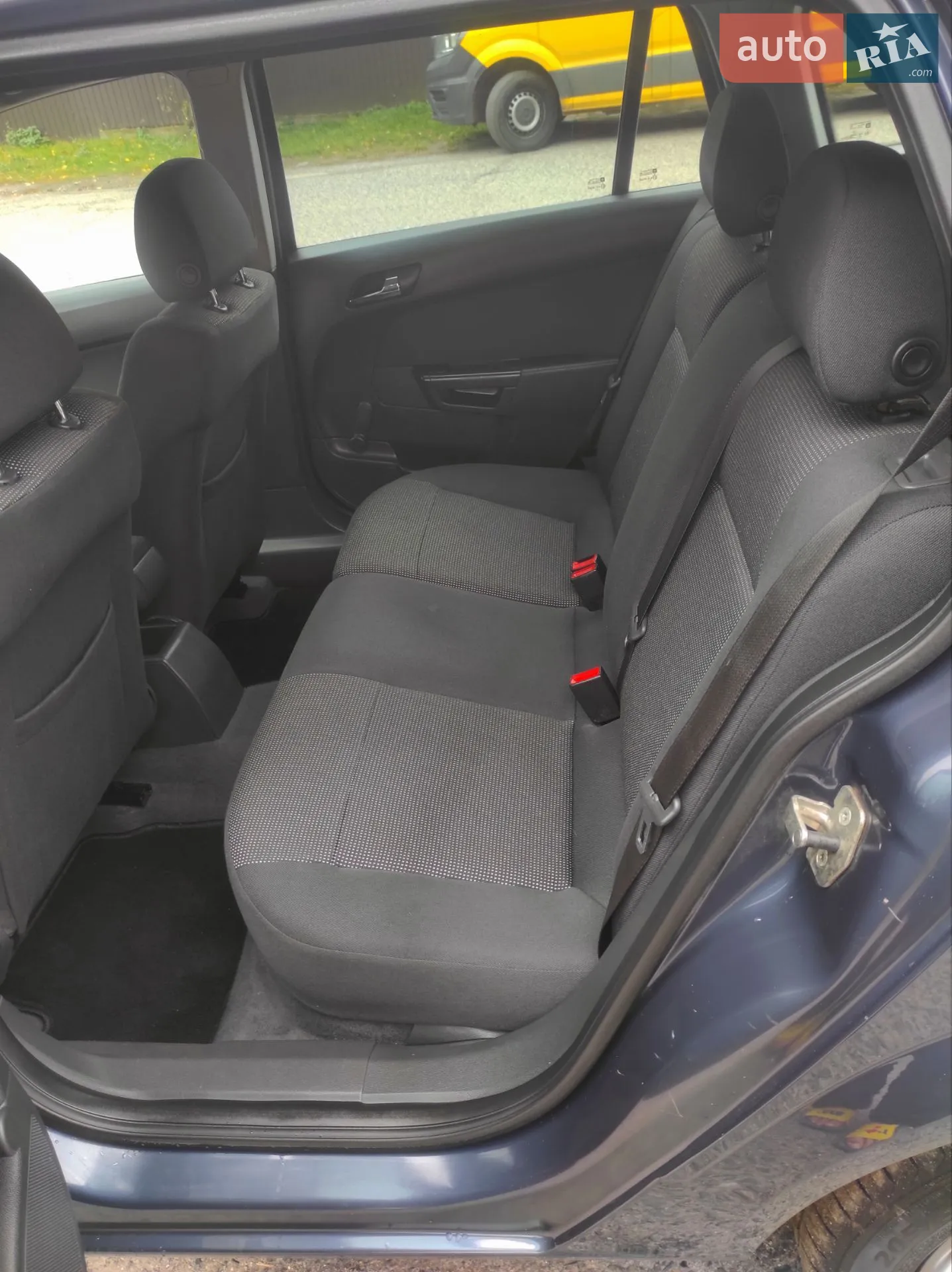 2010 Opel Astra - мініатюра 21