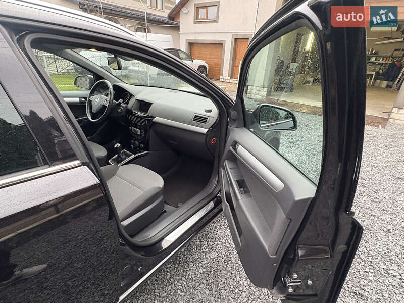 Універсал Opel Astra 2010 в Клевані фото 20 Універсал Opel Astra 2010 в Клевані