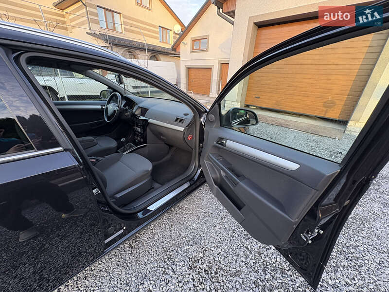 Універсал Opel Astra 2010 в Клевані фото 66 Універсал Opel Astra 2010 в Клевані