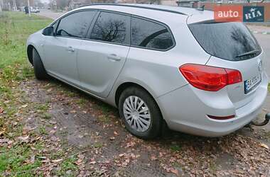 Универсал Opel Astra 2011 в Балте