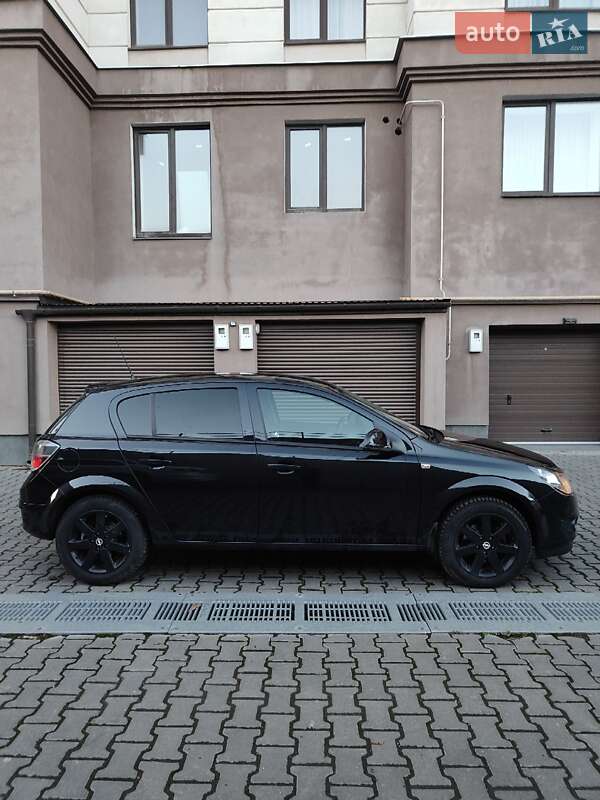 Хэтчбек Opel Astra 2013 в Тернополе фото 4 Хэтчбек Opel Astra 2013 в Тернополе