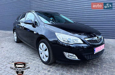 Универсал Opel Astra 2011 в Каменском