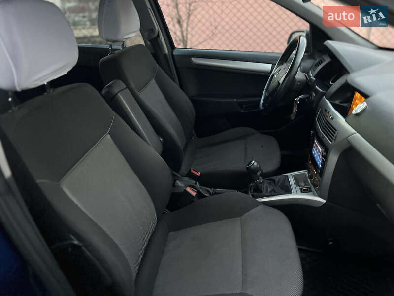 Универсал Opel Astra 2009 в Тернополе фото 18 Универсал Opel Astra 2009 в Тернополе