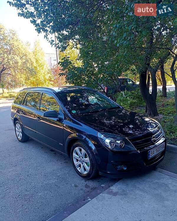 Универсал Opel Astra 2005 в Кропивницком