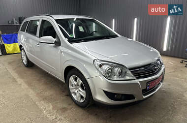 Универсал Opel Astra 2008 в Киеве