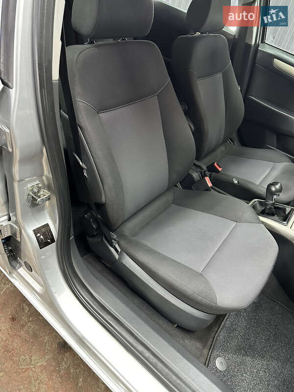 Універсал Opel Astra 2008 в Києві