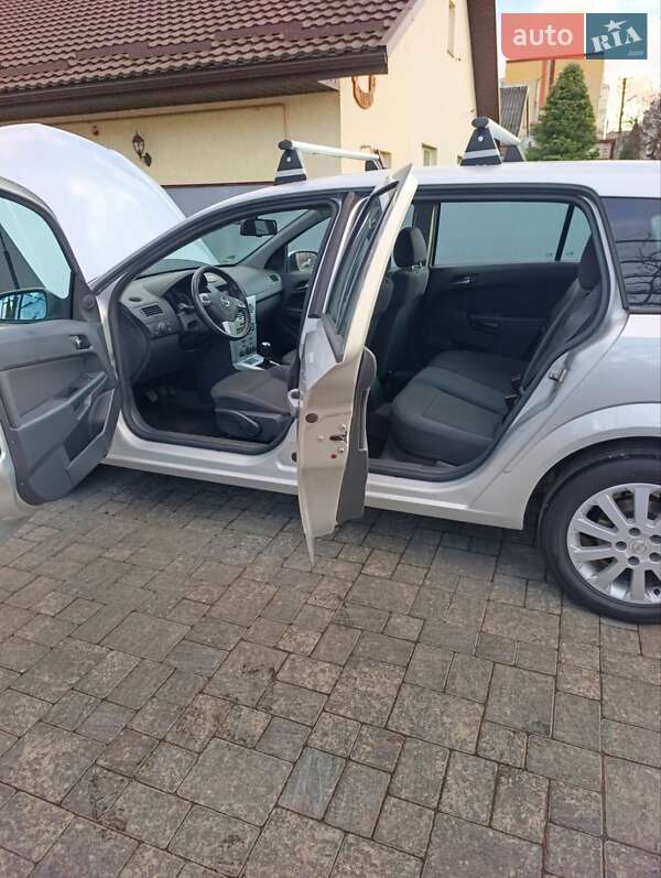 Універсал Opel Astra 2009 в Луцьку фото 57 Універсал Opel Astra 2009 в Луцьку