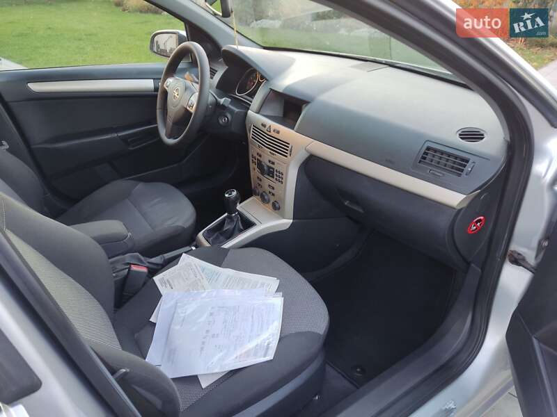 Універсал Opel Astra 2009 в Луцьку фото 49 Універсал Opel Astra 2009 в Луцьку