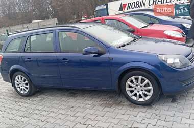 Универсал Opel Astra 2005 в Немирове