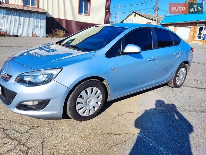 Седан Opel Astra 2016 в Жмеринці