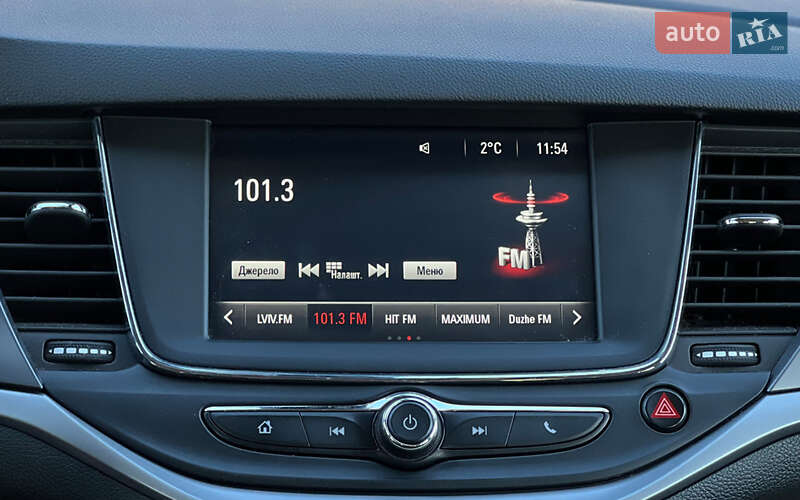 Хэтчбек Opel Astra 2016 в Львове