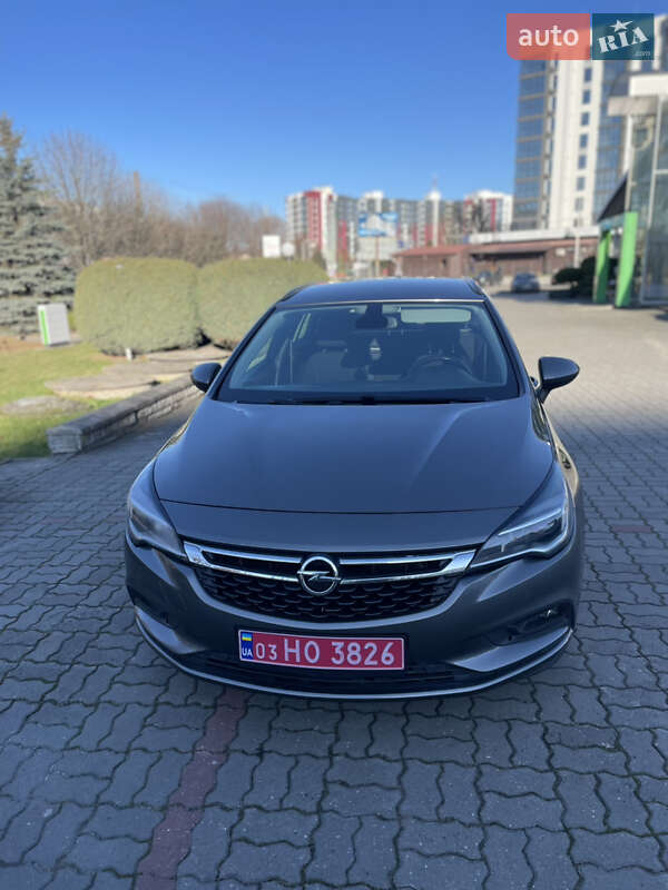 Универсал Opel Astra 2019 в Луцке
