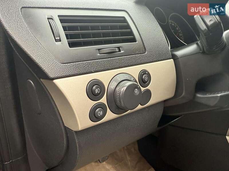 Универсал Opel Astra 2009 в Луцке