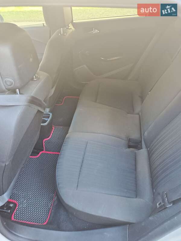 Универсал Opel Astra 2011 в Белой Церкви