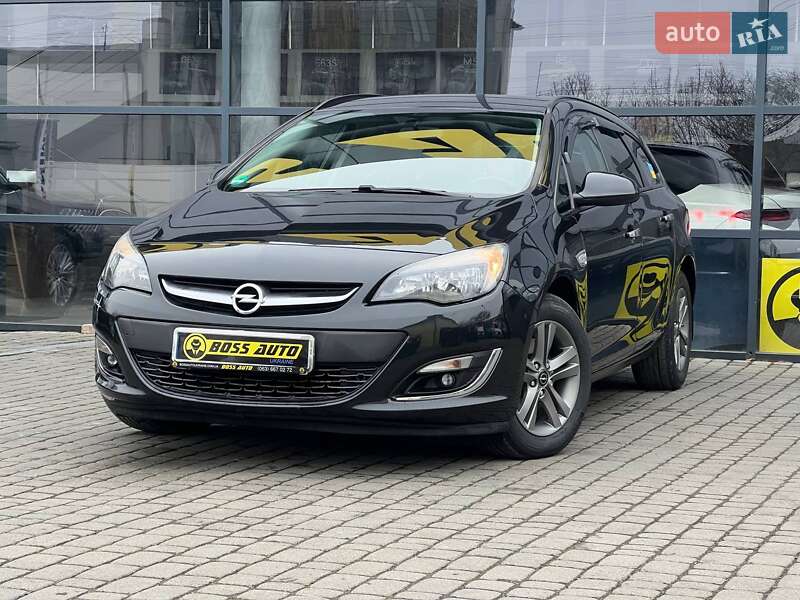 Универсал Opel Astra 2015 в Ивано-Франковске