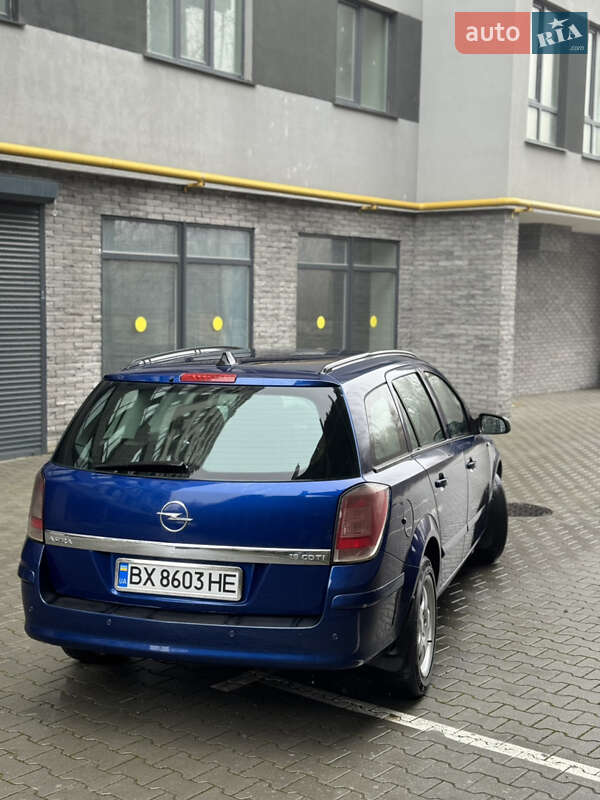 Универсал Opel Astra 2006 в Хмельницком