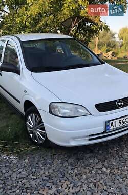 Седан Opel Astra 2008 в Терновке