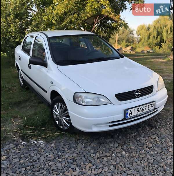 Opel Astra 2008
