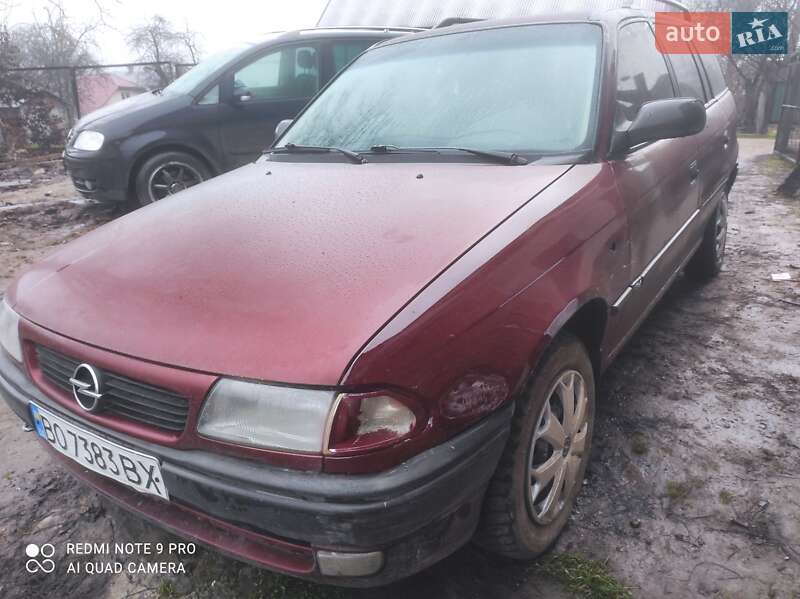 Универсал Opel Astra 1996 в Теребовле