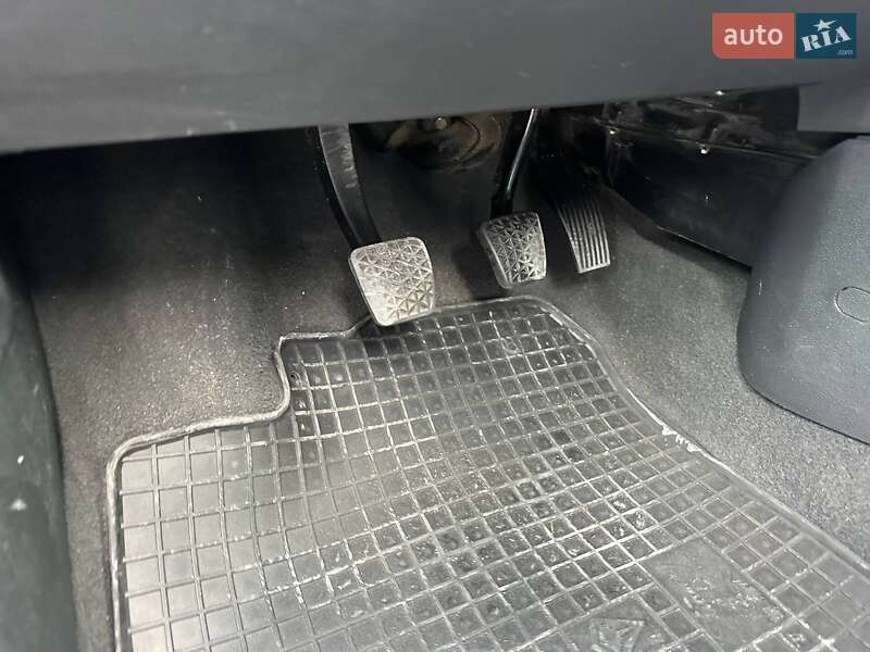 Универсал Opel Astra 2006 в Каменском