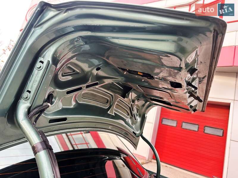 Седан Opel Astra 2005 в Запорожье