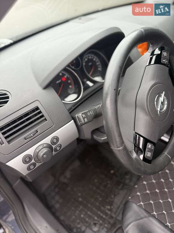 Универсал Opel Astra 2010 в Белой Церкви фото 29 Универсал Opel Astra 2010 в Белой Церкви