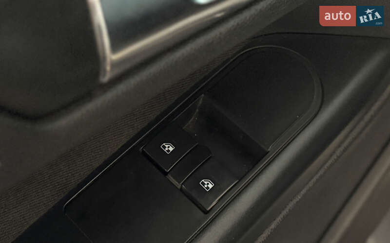 Хетчбек Opel Astra 2005 в Шептицькому