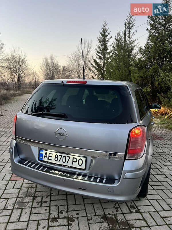 Універсал Opel Astra 2005 в Запоріжжі