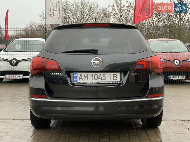 Универсал Opel Astra 2014 в Бердичеве