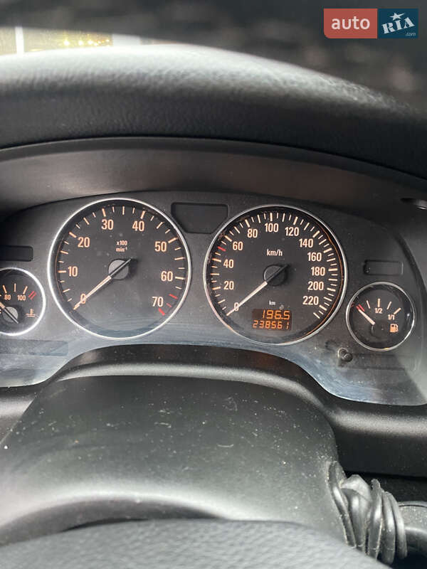 Хэтчбек Opel Astra 2003 в Софиевской Борщаговке