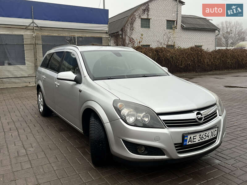 Универсал Opel Astra 2010 в Киеве фото 7 Универсал Opel Astra 2010 в Киеве
