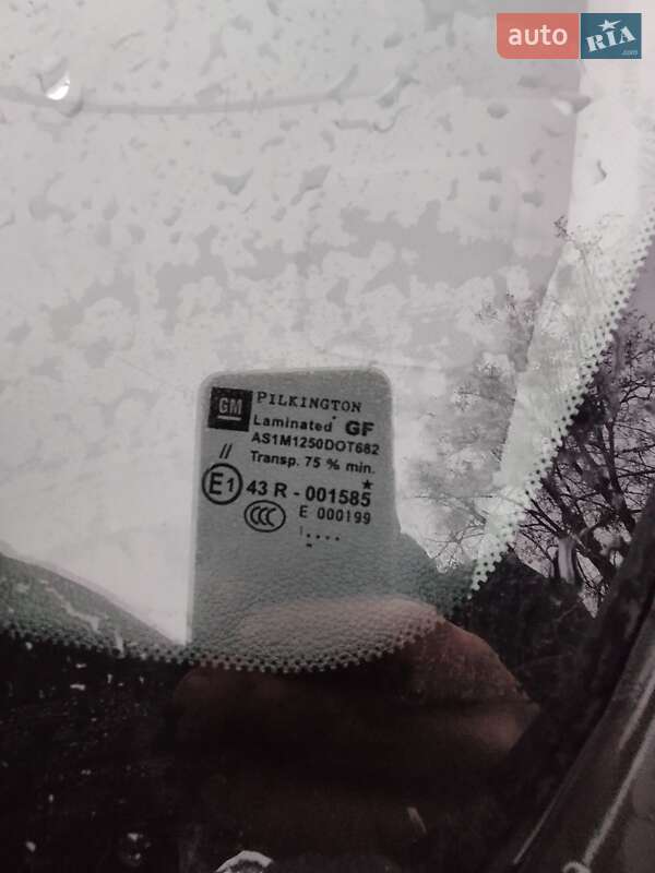 Універсал Opel Astra 2011 в Луцьку