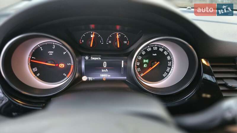 Универсал Opel Astra 2017 в Павлограде