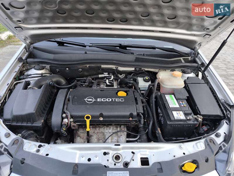 Универсал Opel Astra 2009 в Харькове