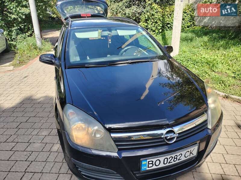 Универсал Opel Astra 2006 в Львове