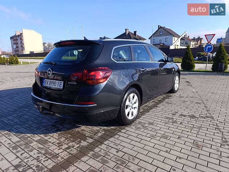 Универсал Opel Astra 2015 в Каменец-Подольском
