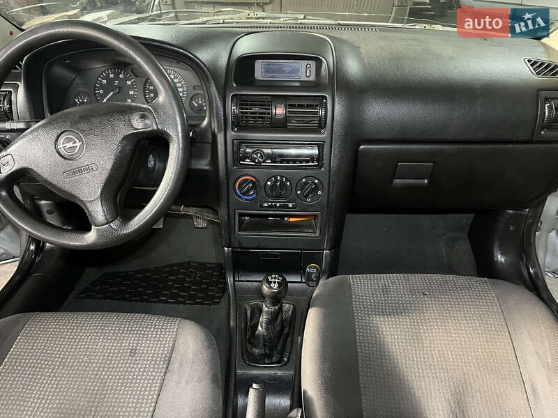Универсал Opel Astra 2003 в Киеве
