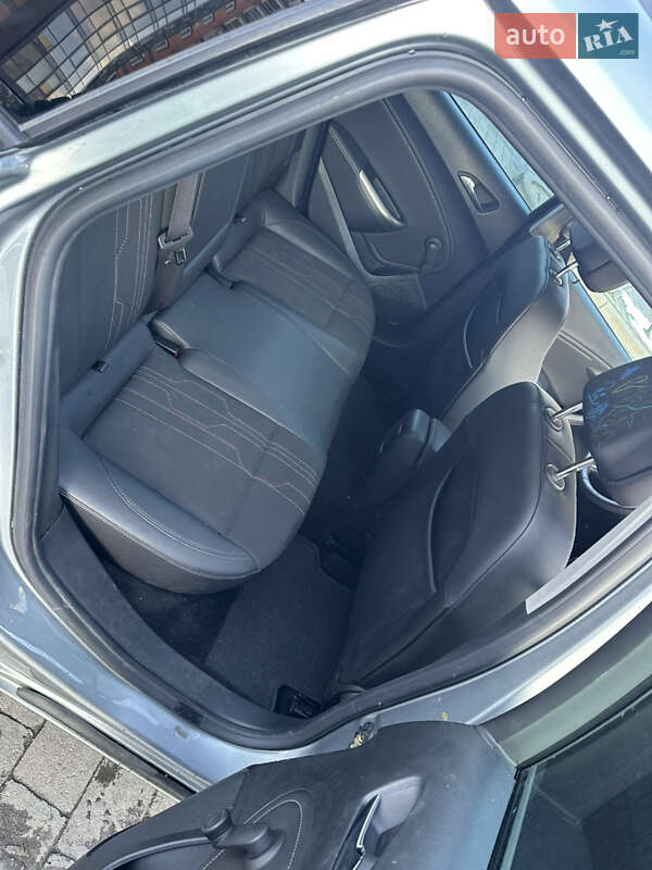 Універсал Opel Astra 2012 в Львові