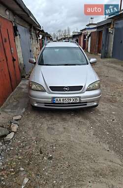 Універсал Opel Astra 2004 в Києві